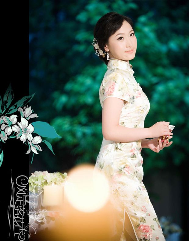 精致旗袍美图—风定落花香