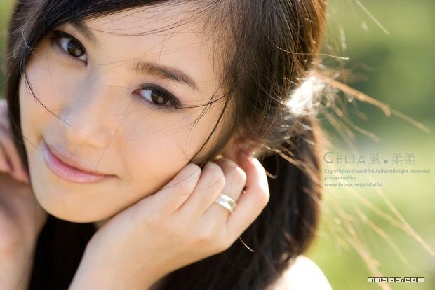 CeliaKungq的清纯气质