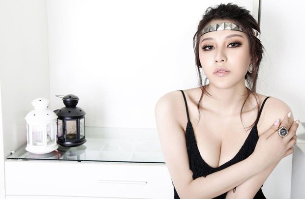 美空顶级模特黄嘉熙美艳性感图片