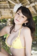36D性感女郎原干惠海边写真精选图片