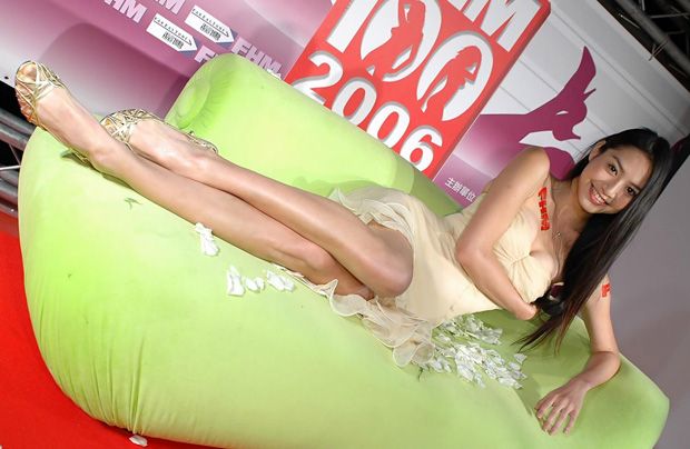 台湾名模特白歆惠火熱写真