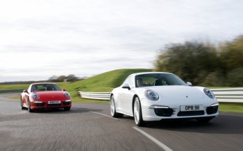 保时捷Panamera 911 Carrera双子汽车壁纸