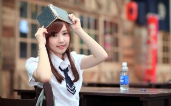 娇美可爱制服写真美女电脑壁纸