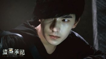 《盗墓笔记》张起灵杨洋冷艳一瞥电脑壁纸下载