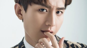 成毅2017最新时尚帅气写真