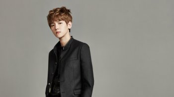 韩国帅哥组合EX0桌面壁纸