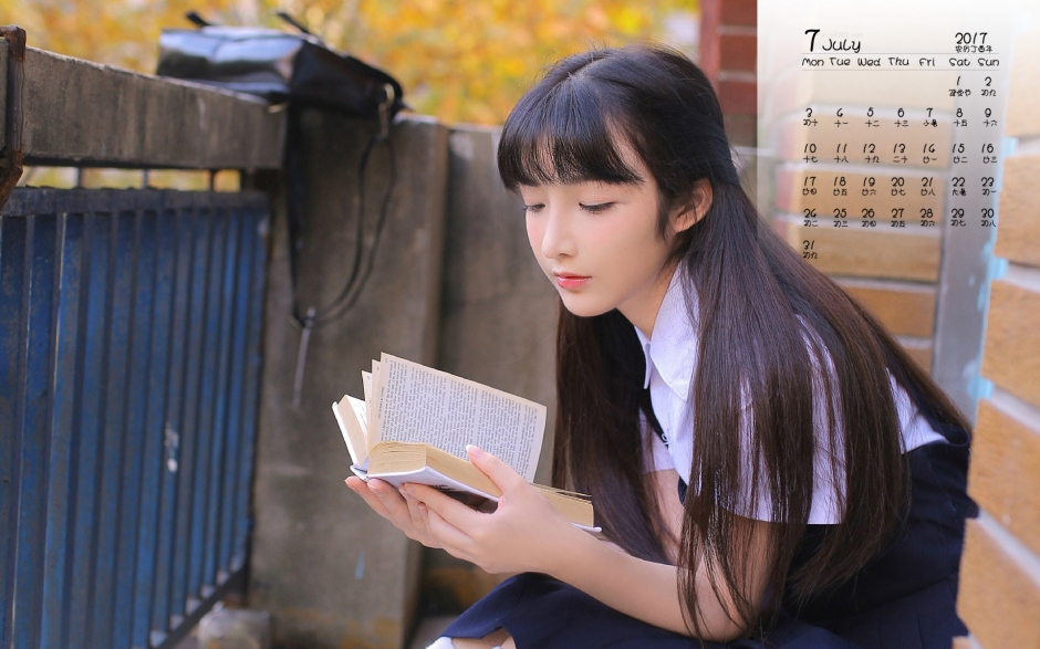 一股浓浓的复古风清纯透彻能滴出水来的大眼美少女散发阵阵清纯气息