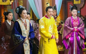 花谢花飞花满天人物剧照桌面壁纸下载