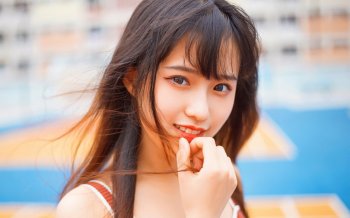 清新性感美女户外唯美写真图片壁纸