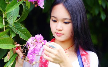 夏季清凉清纯可爱美女气质养眼写真桌面壁纸