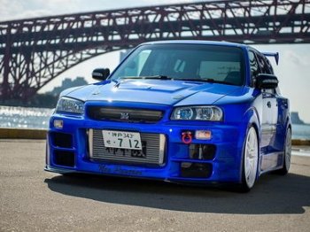 本田CR-V越野车高清桌面壁纸