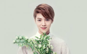 EXO鹿晗帅气写真win7壁纸