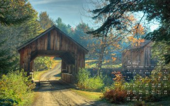 2017年5月山水湖泊风景电脑日历壁纸