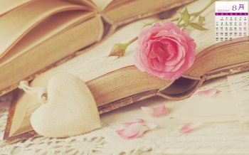 2016年8月日历唯美花朵设计桌面壁纸图片大全