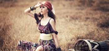 我在等待我的爱人,美女壁纸