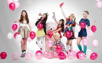 美女组合Hello Venus高清桌面壁纸