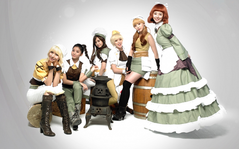 美女组合Hello Venus高清桌面壁纸