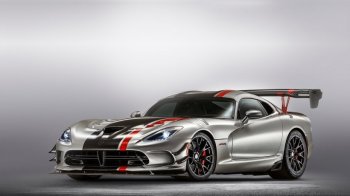 2016道奇Viper ACR汽车桌面壁纸