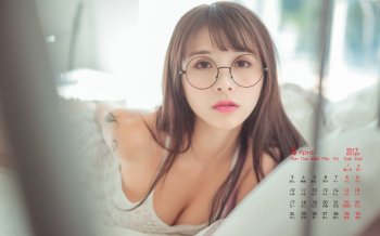 2017年4月性感美女夏美酱纹身私房诱惑日历壁纸