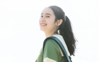 JK制服女生清新甜美写真桌面壁纸