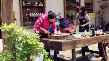 十二道锋味2唐嫣剧照桌面壁纸图片下载1