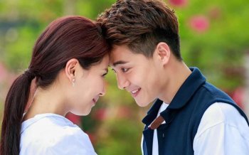 《淘婚记》刘涛与马天宇正面亲密照桌面壁纸下载