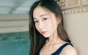 性感文艺美女泳装写真高清图片壁纸