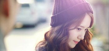 林允儿总理和我桌面壁纸