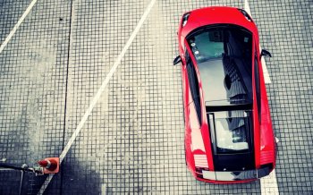 限量版红色跑车高清汽车壁纸