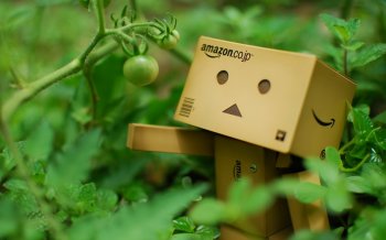 小盒子桌面壁纸之可爱的机器人