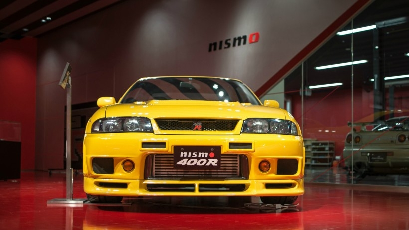 日产Nissan Skyline GT-R NISMO 400R汽车桌面壁纸