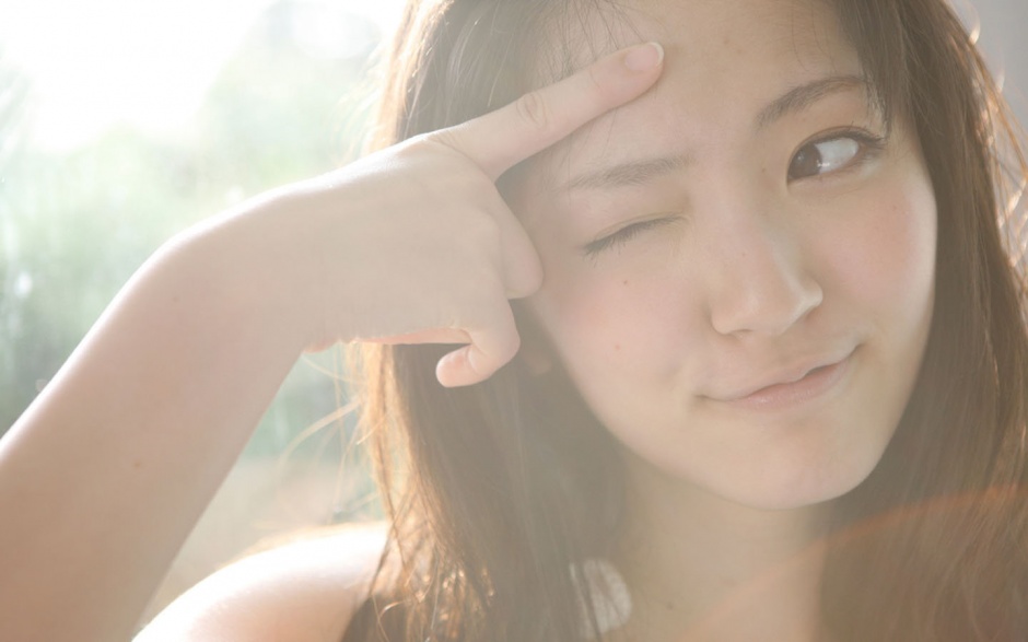 高清萌妹子qq背景图片素材