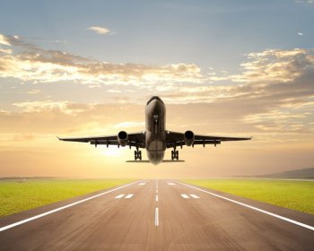 蓝天下的飞机ppt背景图片