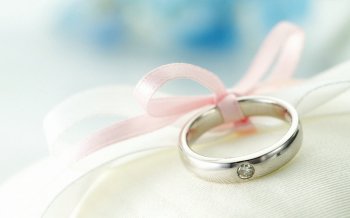 带爱心的淡雅唯美背景图