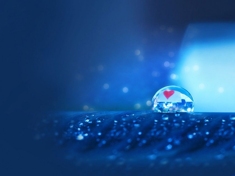 蓝色风景创意ppt背景图