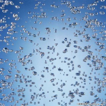 浅蓝色的灵动性水滴状高清背景图