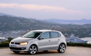 经济型大众POIO汽车摄影图片