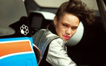 雷诺概念车高清摄影图片