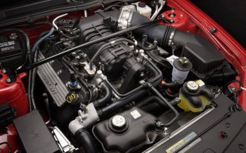 炫酷的汽车发动机图片