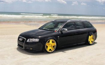 改装奥迪S4跑车大气海边亮相