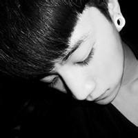 帅气男生黑白个性qq头像图片