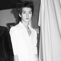 帅气男生黑白个性qq头像图片