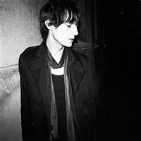 帅气男生黑白个性qq头像图片