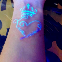 艳丽色彩的微信纹身头像图片