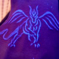 艳丽色彩的微信纹身头像图片