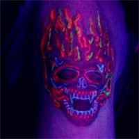 艳丽色彩的微信纹身头像图片