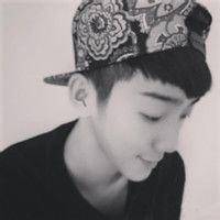 黑白系非主流男生伤感头像图片