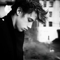 最新欧美帅哥黑白头像图片