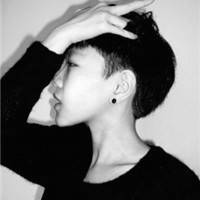 十月最新悲伤黑白头像图片