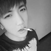 十月最新悲伤黑白头像图片